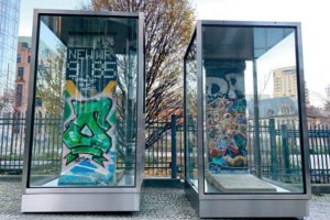 Berlijnse Muur vitrines
