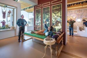 a422-tw-romans-museum-reclining_original