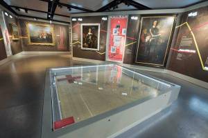 a90-gellsflagandentrancetoarmygallery-c-nationalarmymuseum_original